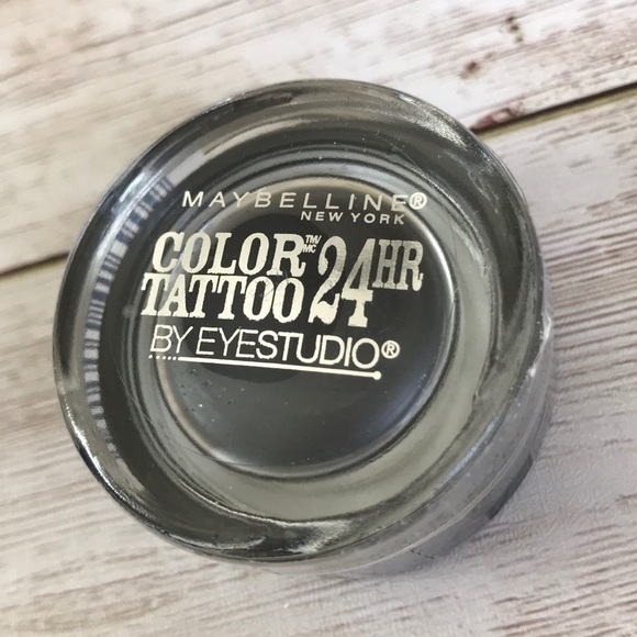 Maybelline Color Tattoo 24 Hr Eyeshadow Pot 0.14oz - Picture 3 of 4